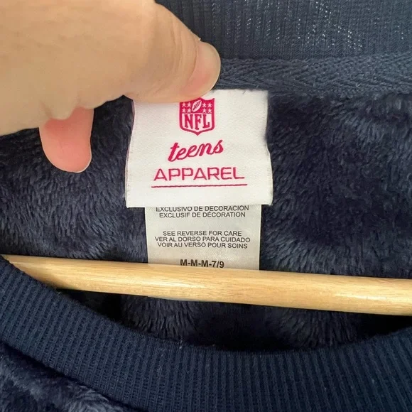 NFL Apparel Navy Bears Sweatshirt - Picture 3 of 4